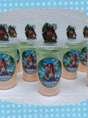 Algodões doce no copo- moana