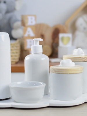 Kit higiene porcelana bebê maternidade bandeja nuvem k068