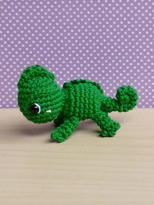 Pascal (enrolados) amigurumi