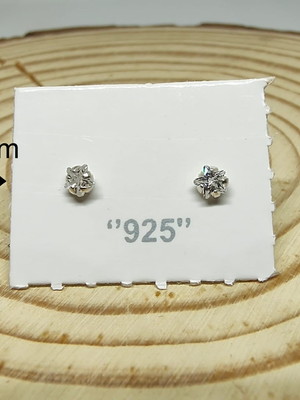 Brinco estrela zircônia 3mm - prata 925