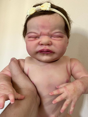Bebe reborn menina pode banho corpo vinil realista