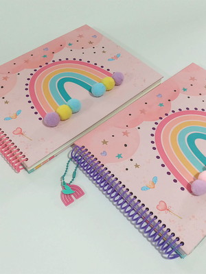 Caderno arco íris
