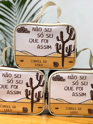 15 maleta retangular