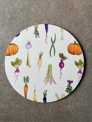 Capa de sousplat vegetais