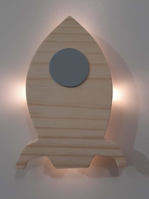 Foguete com luz led fabricado em madeira pinus quarto bebe