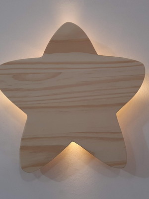 Estrela luminária fabricada em madeira pinus natural