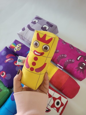 Boneco numberblock basic | n03