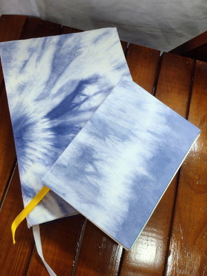 Caderno a6 tie dye