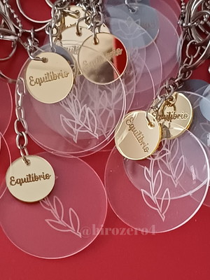 Kit c 90 unidades chaveiro acrílico com pingente personaliza