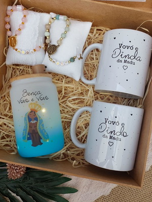 Caixa padrinhos ou avós com luminária, caneca e terços