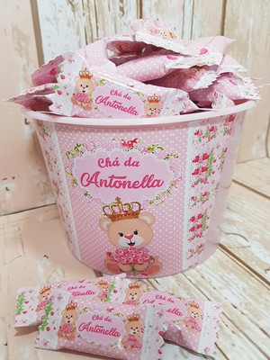 Balde com 100 balas ursinha princesa