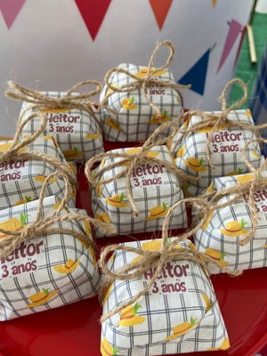 Papel francês personalizado - festa junina