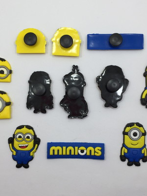 Pins minions 4,2cm 6 unidades