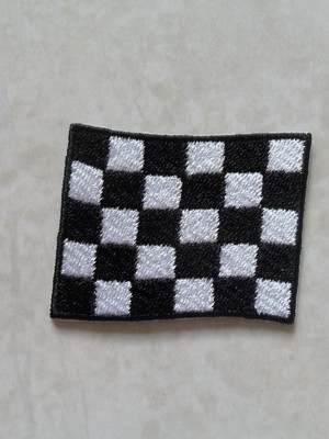 Patch bordado termocolante bandeira quadriculada