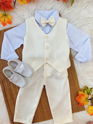 Conjunto infantil camisa branca calça colete e gravata bege