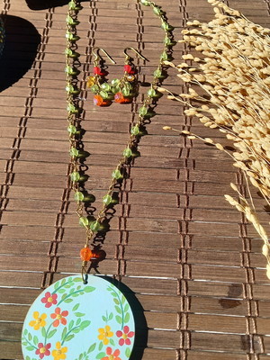 Conjunto flores com cristais
