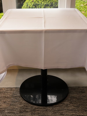 Toalha de mesa mariana quadrada branca - poliéster,130x130cm