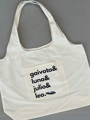 Sacola ecobag personalizada com bolso frontal com logomarca