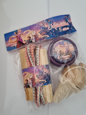 Kit pião, corda, ioiô enrolados