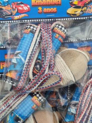 Kit corda com cabo personalizado e pião hotwheels