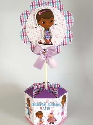 Centro de mesa personalizado doutora brinquedos ( 5 peças )
