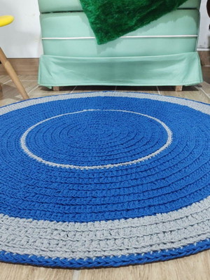 Decoração quarto menino tapete crochê azul e cinza 1 metro
