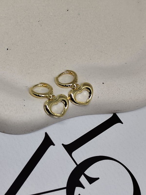 Brinco argola coração banhado a ouro