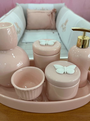 Kit higiene bebe porcelana borboleta rosa velho perolado