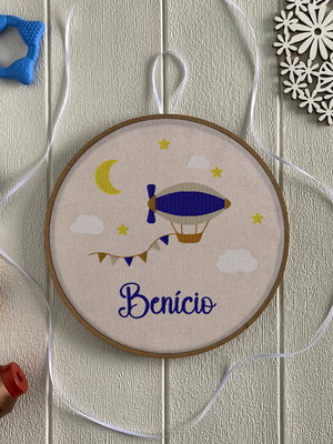 Porta maternidade menino bordado balão nome personalizado