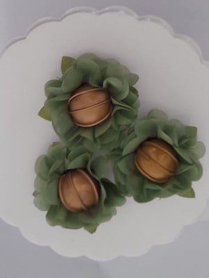 Forminhas para doces verde oliva