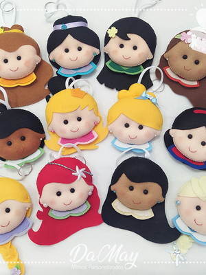 Chaveiro princesas disney