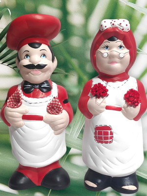 Casal vovo cozinheiro porta colher de pau cor vermelho