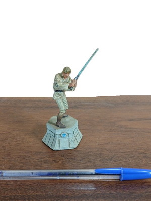 Lembrancinha chumbo star wars colecionável 8x4x3cm 113g
