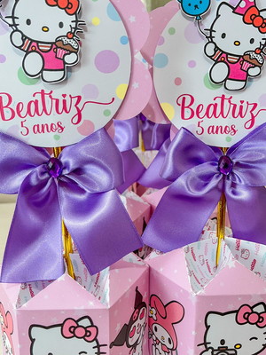 Centro de mesa hello kitty lilas