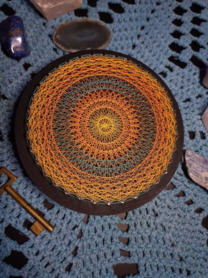 Mandala string art magnética