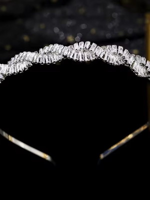 Tiara zircônia - romance 30