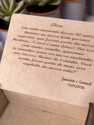 Caixa personalizada em mdf
