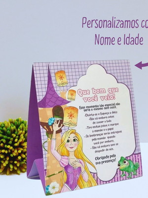 Centro de mesa enrolados - plaquinha aniversário infantil