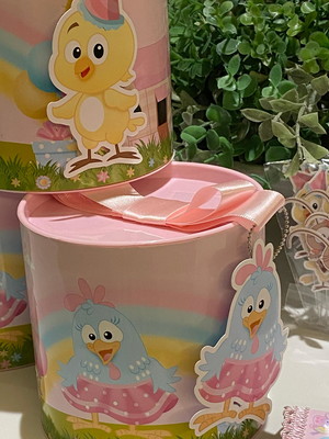 Lata personalizada galinha pintadinha