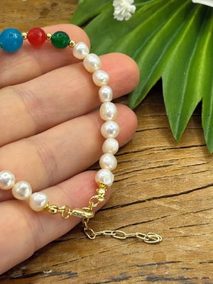 Pulseira pérolas naturais e pedras coloridas - banho ouro