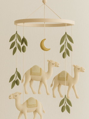 Móbile camelos