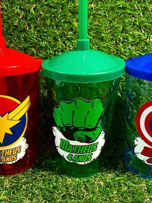 Copo com canudo super heróis personalizado 400ml