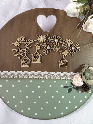 Placa redonda decorativa em mdf.