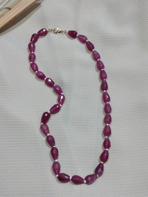 Colar de jade fúcsia folheado a ouro18k