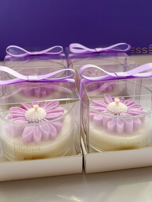 Vela artesanal perfumada + embalagem com visor * personalize