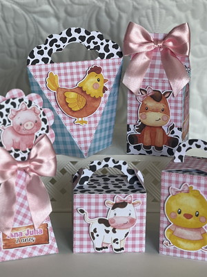 Kit papelaria fazendinha rosa (25 unidades)