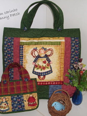 Mega bolsa e mini bolsa