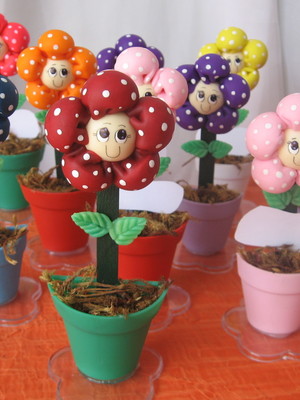 Florzinhas em biscuit