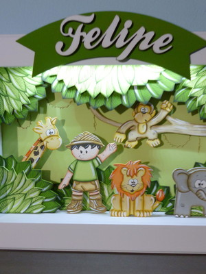 Enfeite de maternidade selva com led