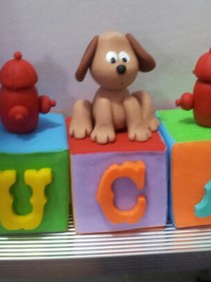 Cubos cachorrinhos! topo de bolo